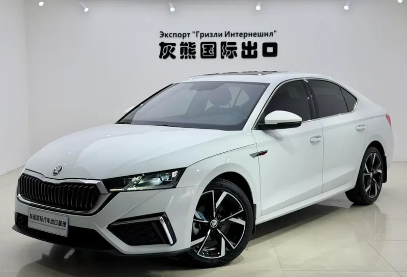Skoda Octavia PRO TSI280 DSG Люкс, 2023 — фото 1
