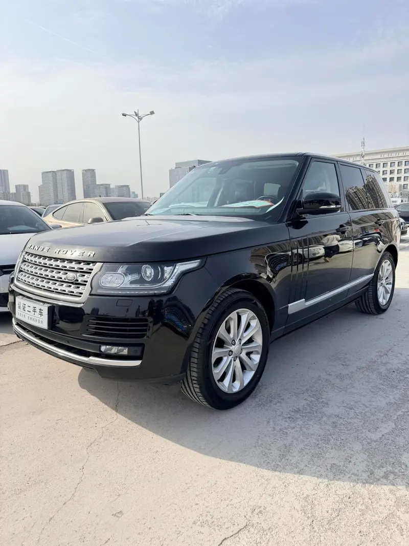Land Rover Range Rover 3.0 V6 SC Vogue, 2014 — фото 1