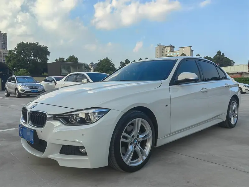 BMW 3-Series, 2019