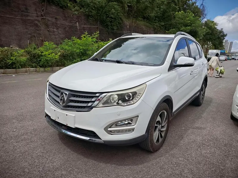 Baojun 560 1.8L iAMT Elite Version, 2016 — фото 1