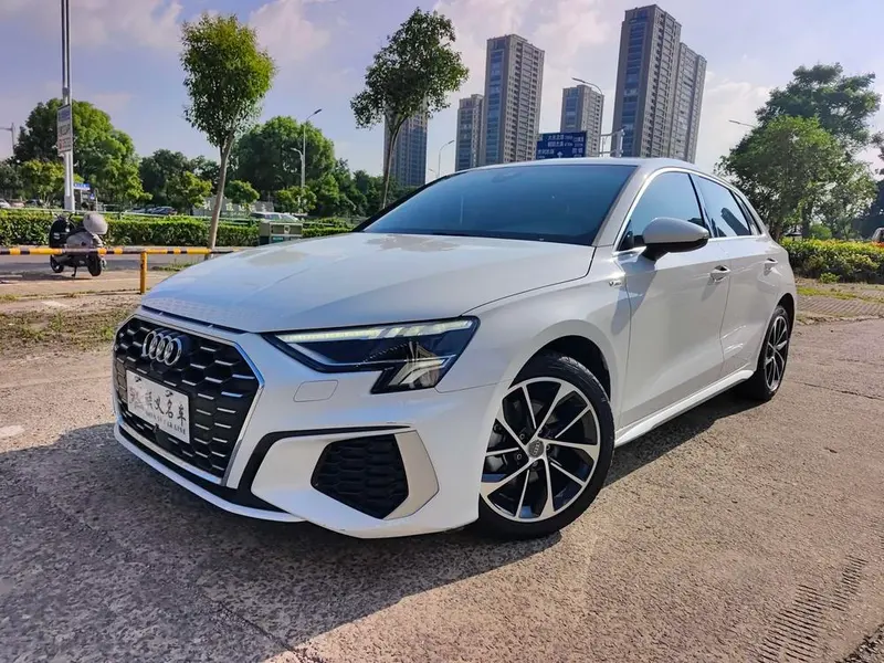 Audi A3 Sportback 35 TFSI Sport Version, 2021 — фото 1