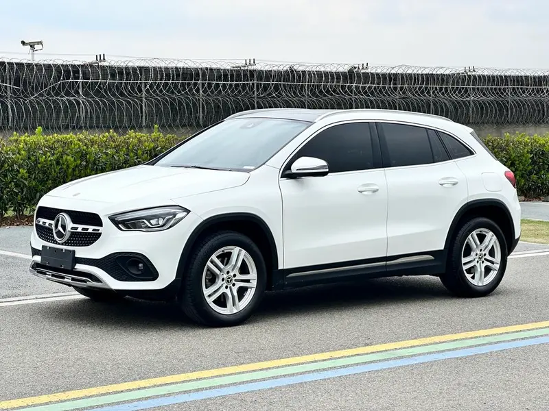 Mercedes-Benz GLA Facelift GLA 200, 2022 — фото 1