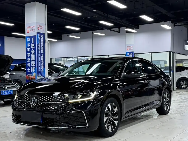 Volkswagen Passat, 2023