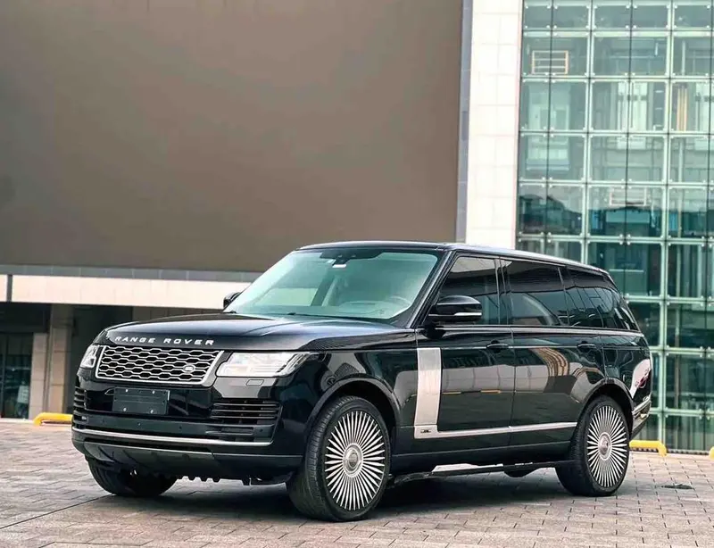 Land Rover Range Rover 3.0 L6 Extended Edition, 2020 — фото 1