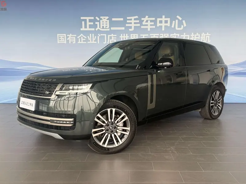 Land Rover Range Rover 3.0 L6 400PS Extended Edition, 2024 — фото 1