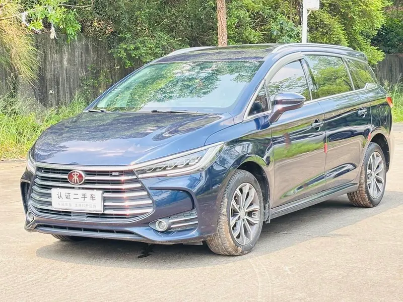 BYD Song MAX 1.5T Auto Smart Connected Version 7 Seater CN6, 2019 — фото 1