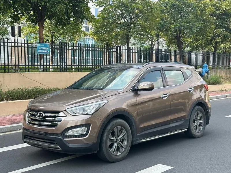 Hyundai Santa Fe, 2013