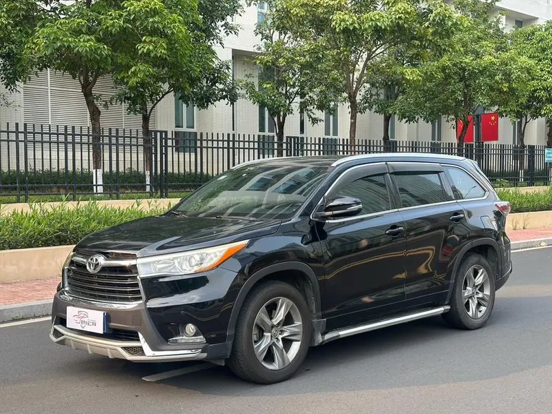 Toyota Highlander, 2015