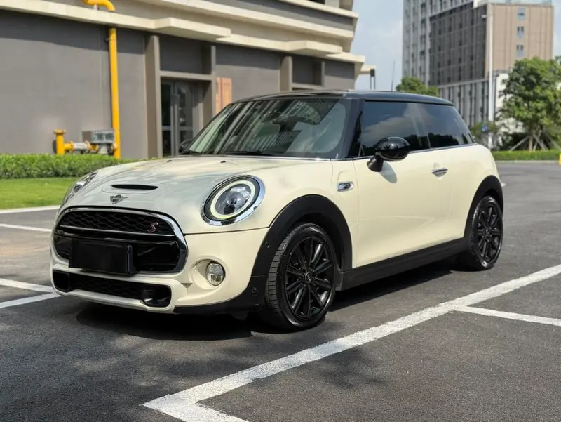 MINI MINI 2.0T COOPER S Classic, 2018 — фото 1