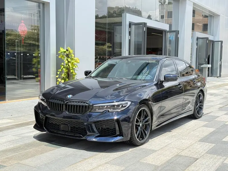 BMW 3-Series, 2020