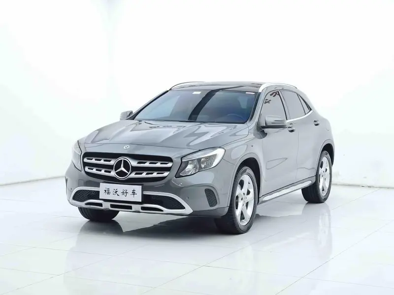 Mercedes-Benz GLA GLA 200 Version, 2018 — фото 1