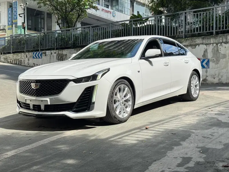 Cadillac CT5 28T Luxury Version, 2022 — фото 1