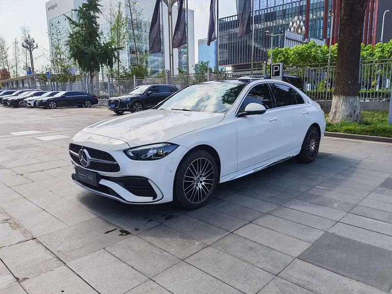 Mercedes-Benz C-Class, 2025