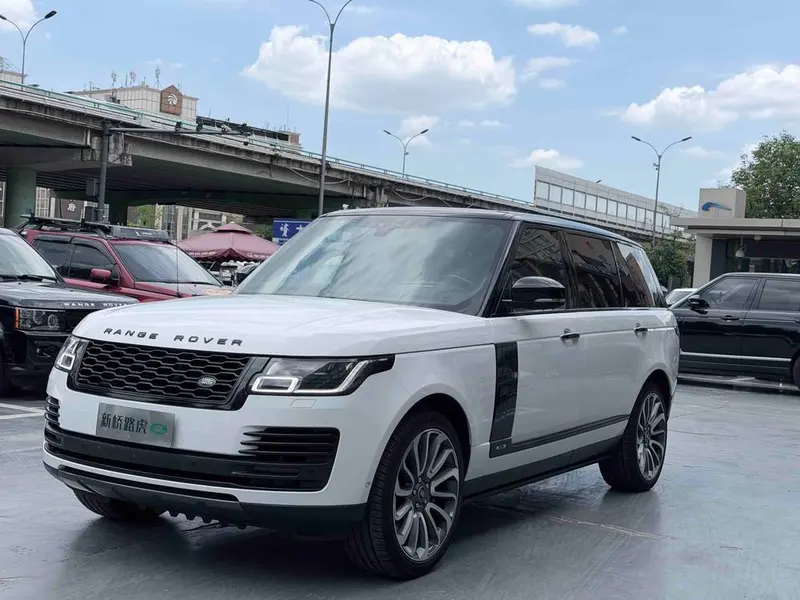 Land Rover Range Rover 3.0T Auto 4WD 5 Seater Parallel Import, 2021 — фото 1