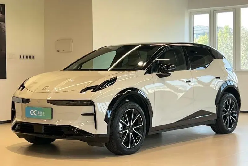 Zeekr X, 2025