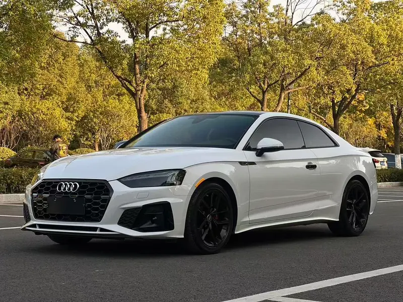 Audi A5 Coupe 40 TFSI Fashion Version, 2023 — фото 1