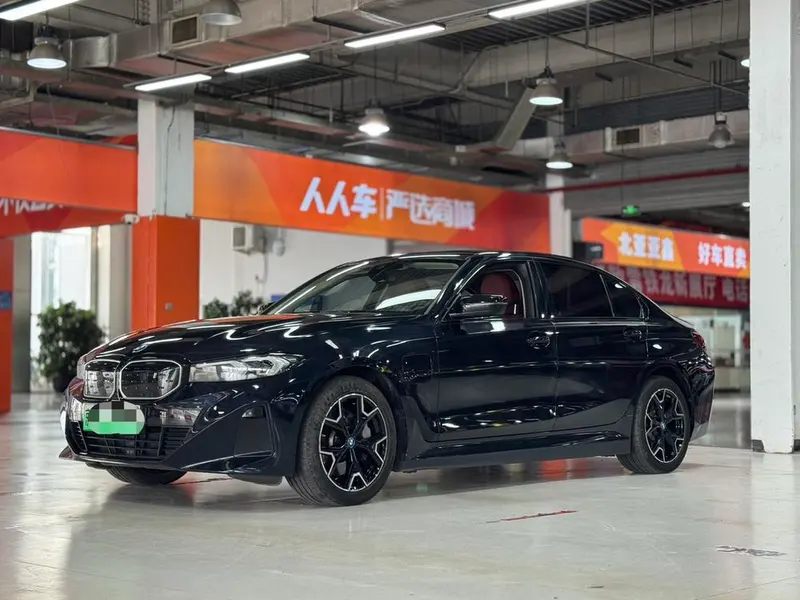 BMW i3, 2023