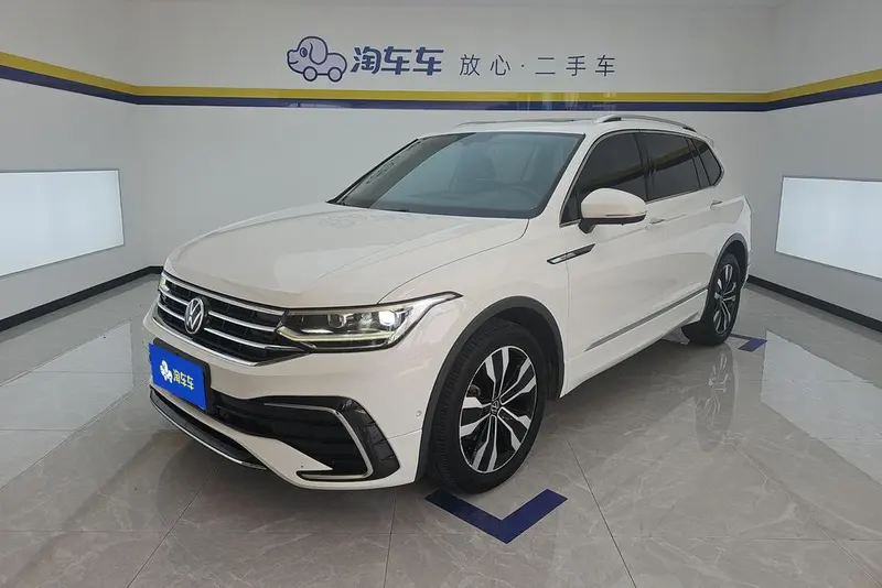 Volkswagen Tiguan L 330TSI Auto 2WD R-Line Edition, 2022 — фото 1