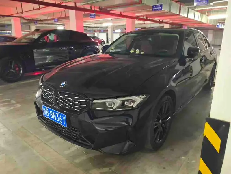 BMW 3-Series, 2023
