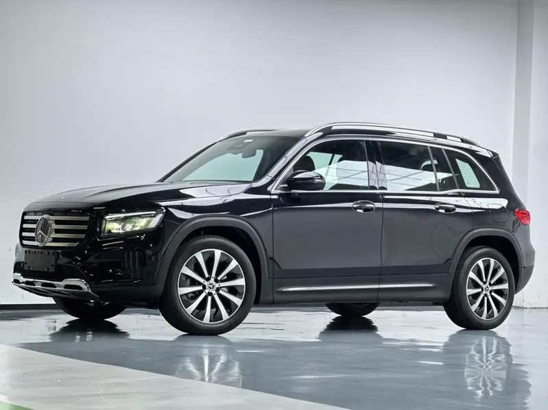 Mercedes-Benz GLB, 2024