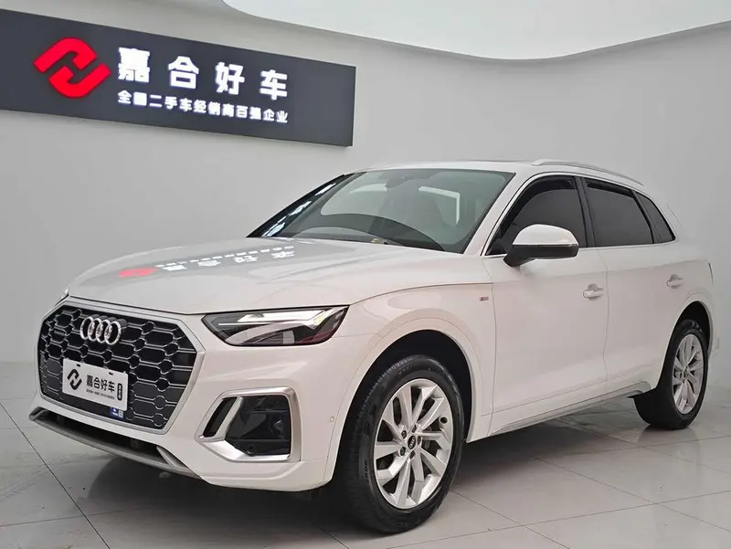 Audi Q5L, 2021