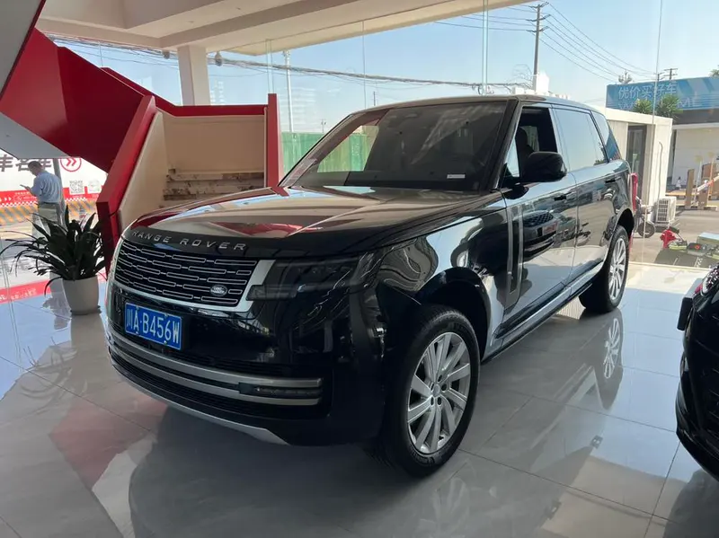 Land Rover Range Rover 3.0 L6 400PS Extended Edition, 2025 — фото 1