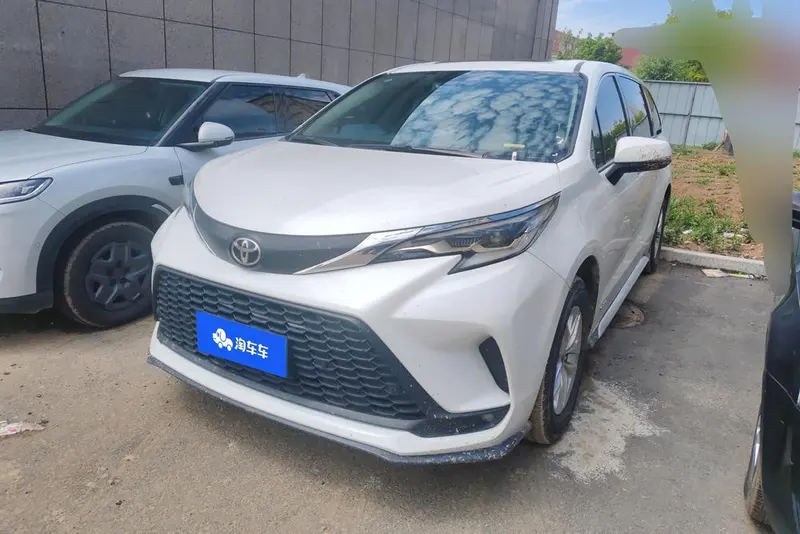 Toyota Granvia, 2024