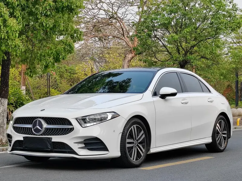 Mercedes-Benz A-Class A 180 L Sport, 2019 — фото 1