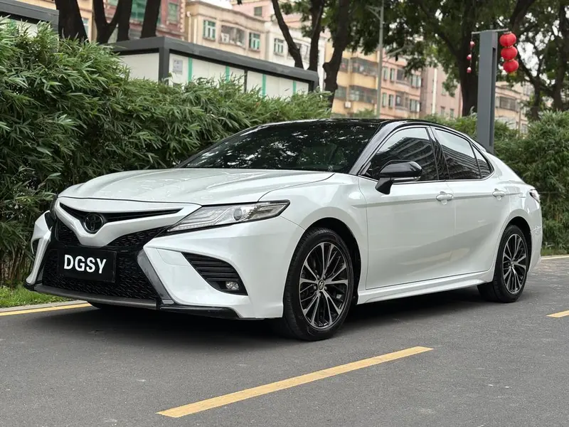 Toyota Camry, 2019