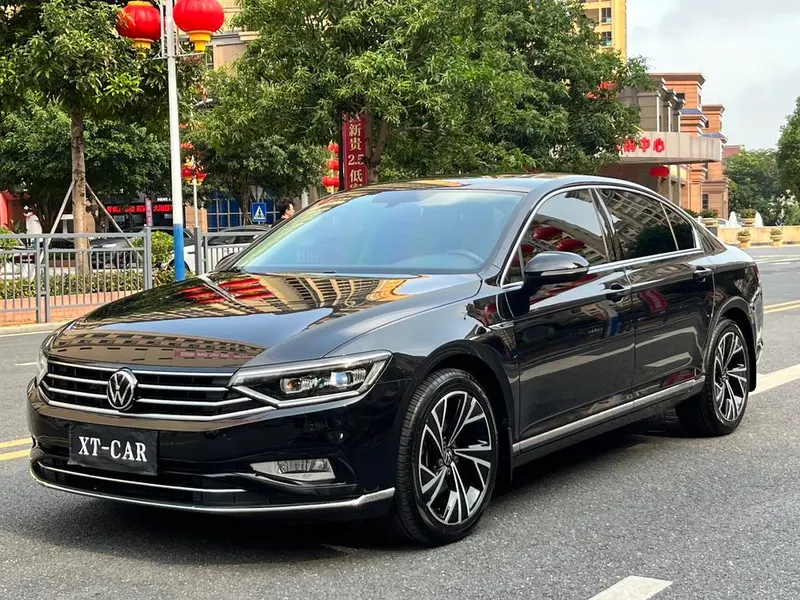 Volkswagen Magotan 330TSI DSG 30 Anniversary Edition, 2021 — фото 1