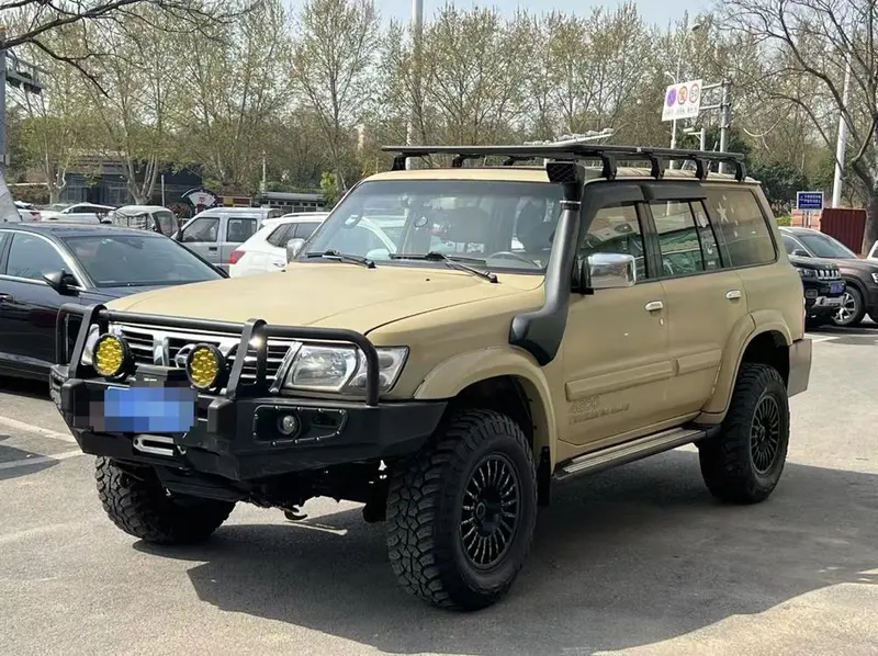 Nissan Patrol Y61 4.8L Auto 4WD 7 Seater Parallel Import, 2004 — фото 1