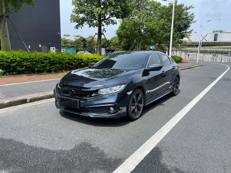 Honda Civic 220TURBO CVT Edition CN5, 2019 — фото 1