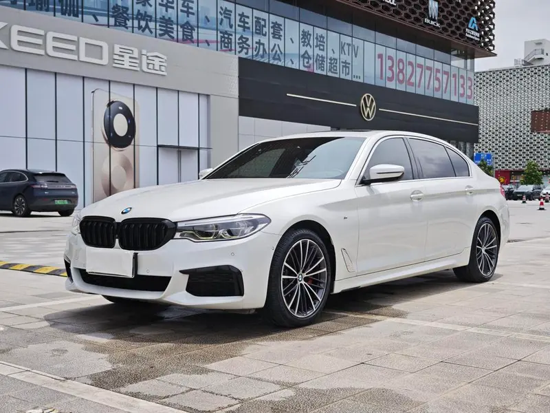 BMW 5-Series, 2020