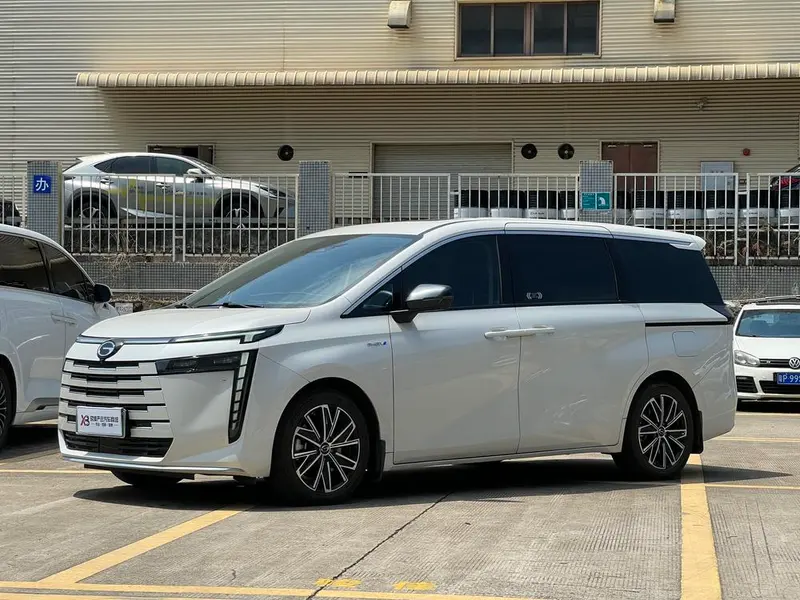GAC Trumpchi Trumpchi E8 PHEV, 2024