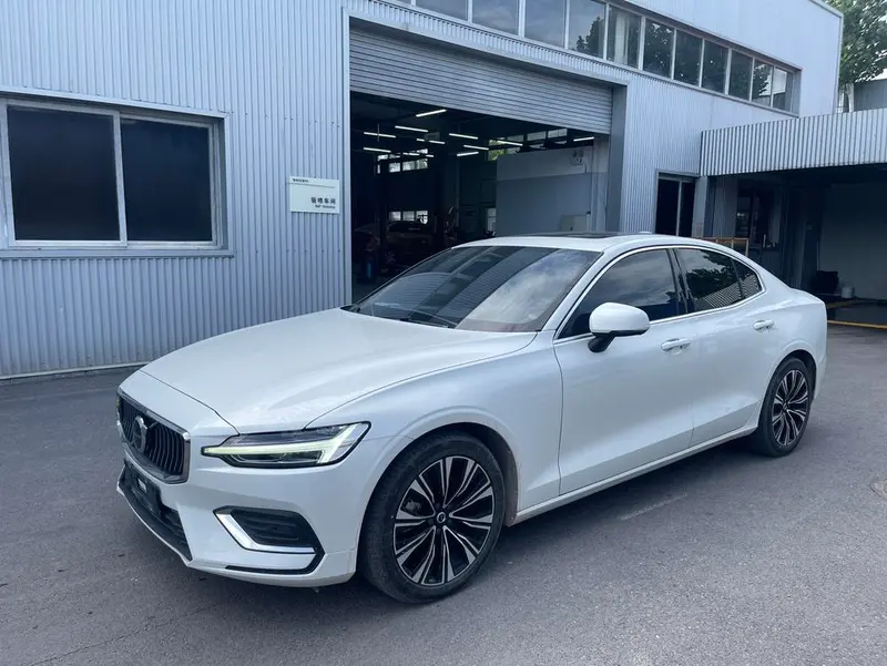Volvo S60, 2024