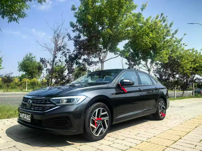 Volkswagen Sagitar, 2023