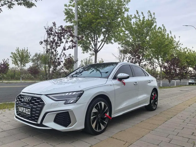 Audi A3 A3L Limousine 35 TFSI Fashion Sport Version, 2022 — фото 1