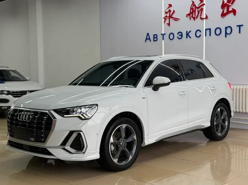 Audi Q3, 2023