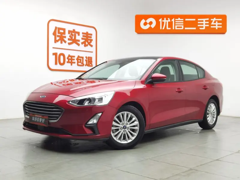 Ford Focus Sedan EcoBoost 180 Auto Trendy Version, 2019 — фото 1