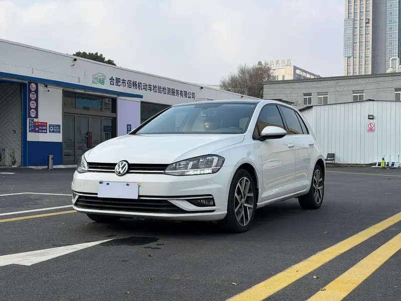 Volkswagen Golf 280TSI DSG Comfort Version, 2020 — фото 1