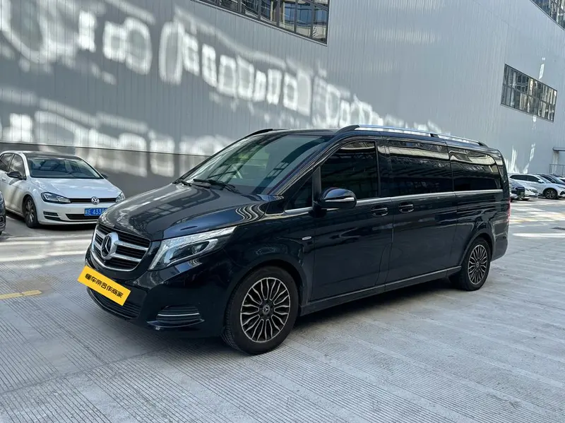 Mercedes-Benz V-Class V 260 L Premium Extended Edition CN5, 2018 — фото 1