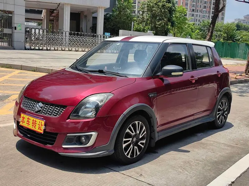Suzuki Swift 1.5L Auto Edition, 2015 — фото 1