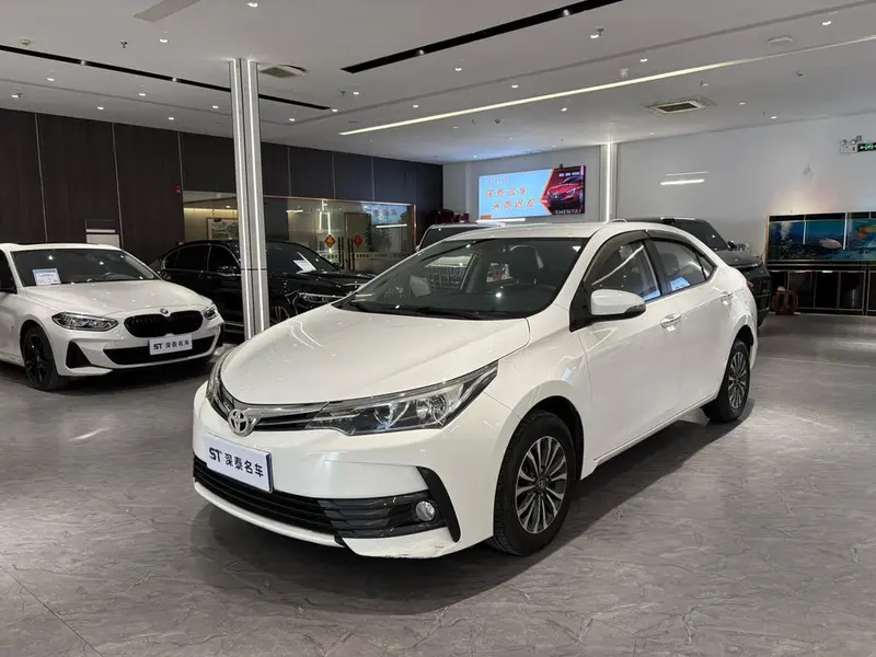 Toyota Corolla 1.2T CVT GL, 2017 — фото 1