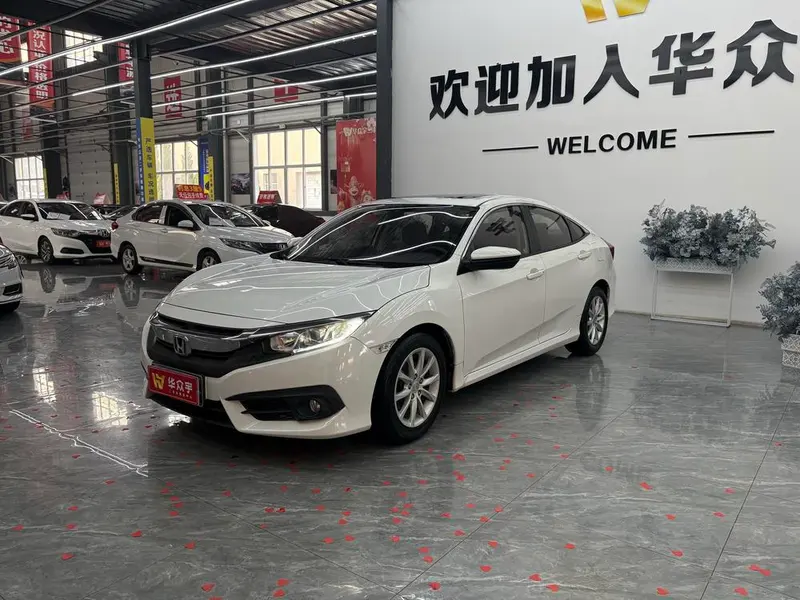 Honda Civic 180TURBO CVT Comfort Edition, 2016 — фото 1