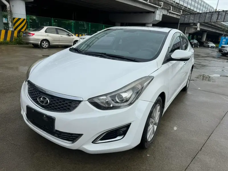 Hyundai Elantra Langdong, 2016