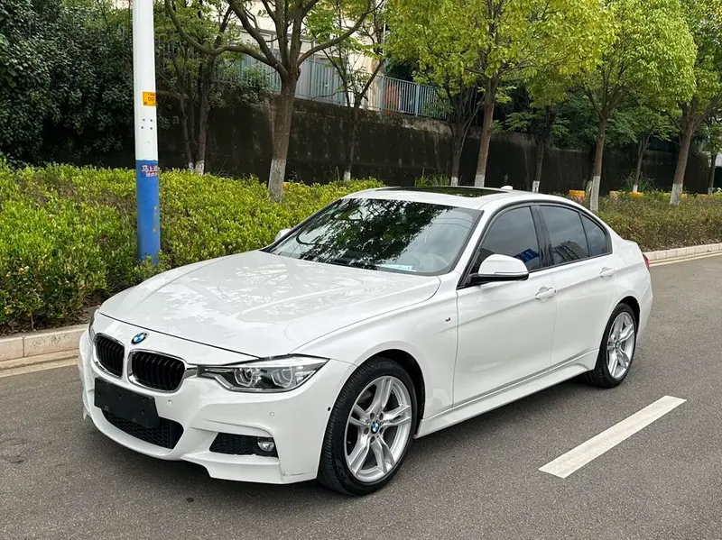 BMW 3-Series, 2019