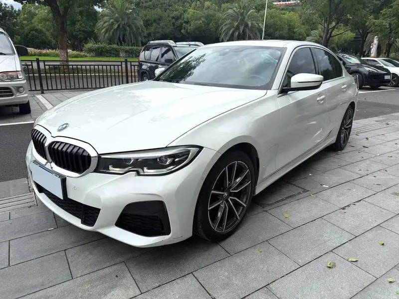 BMW 3-Series, 2020