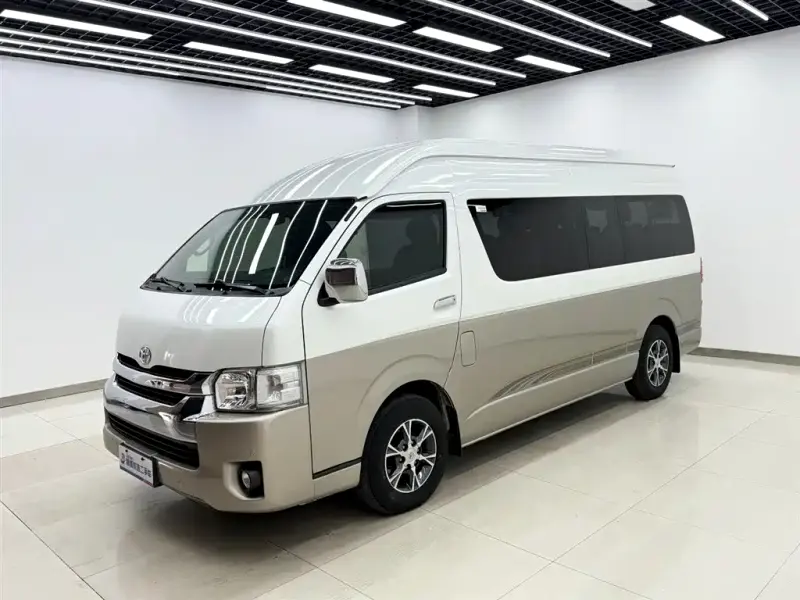 Toyota Hiace, 2017