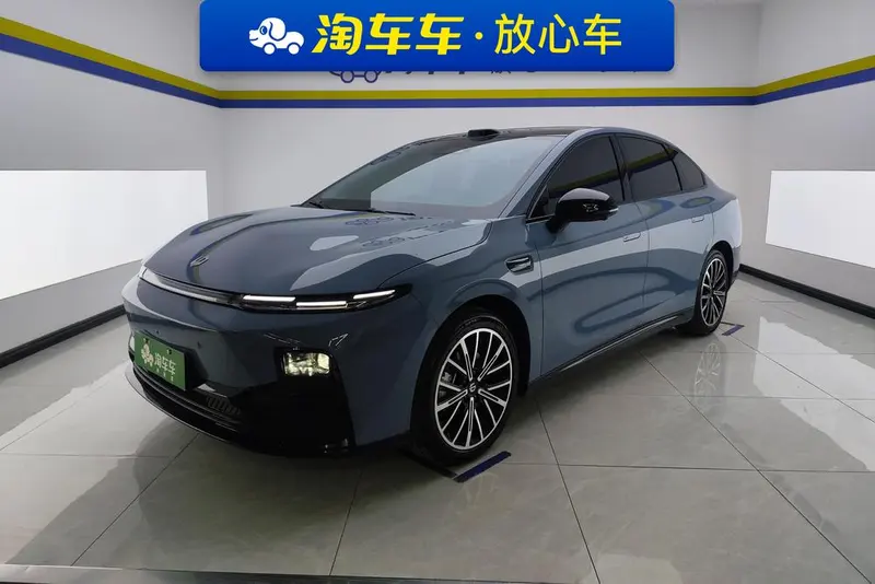 Leapmotor B01, 2025