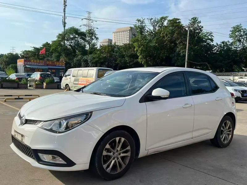 MG 5, 2012